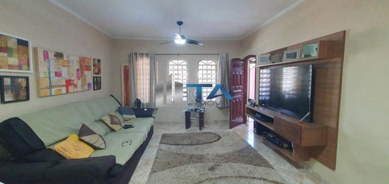 Imagem Casa com 4 Quartos à Venda, 220 m² em Jardim Aurélia - Campinas Imagem Casa com 4 Quartos à Venda, 220 m² em Jardim Aurélia - Campinas