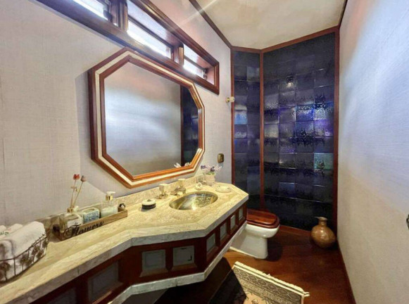 Imagem Casa com 5 Quartos à Venda, 2 m² em Palos Verdes - Carapicuíba