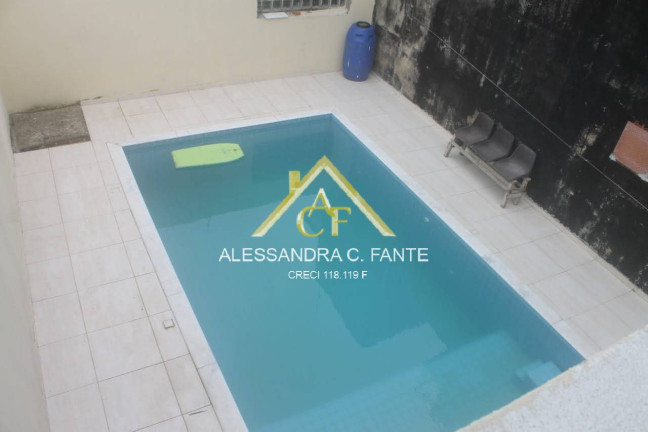 Sobrado com 5 Quartos à Venda, 186 m² em Real - Praia Grande