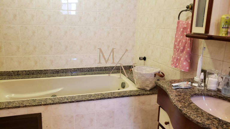 Imagem Apartamento com 4 Quartos à Venda, 190 m² em Boqueirão - Santos