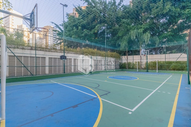Apartamento com 3 Quartos à Venda, 129 m² em Moema - São Paulo