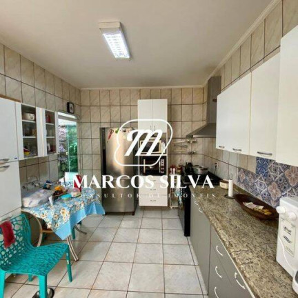 Imagem Casa com 3 Quartos à Venda, 300 m² em Campinas Imagem Casa com 3 Quartos à Venda, 300 m² em Campinas