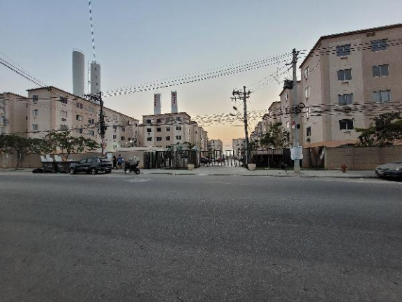 Imagem Imóvel com 2 Quartos à Venda, 40 m² em Santa Cruz - Rio De Janeiro Imagem Imóvel com 2 Quartos à Venda, 40 m² em Santa Cruz - Rio De Janeiro