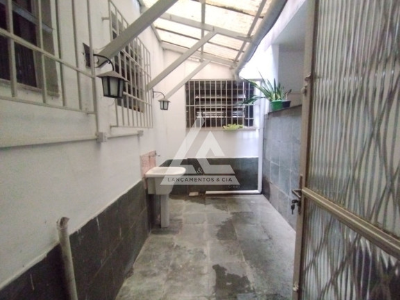 Imagem Apartamento com 1 Quarto à Venda, 61 m² em Piedade - Rio De Janeiro Imagem Apartamento com 1 Quarto à Venda, 61 m² em Piedade - Rio De Janeiro