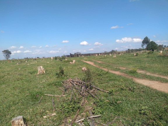 Imagem Fazenda à Venda, 726 m² em Bairro Do Cercado - Araçoiaba Da Serra Imagem Fazenda à Venda, 726 m² em Bairro Do Cercado - Araçoiaba Da Serra