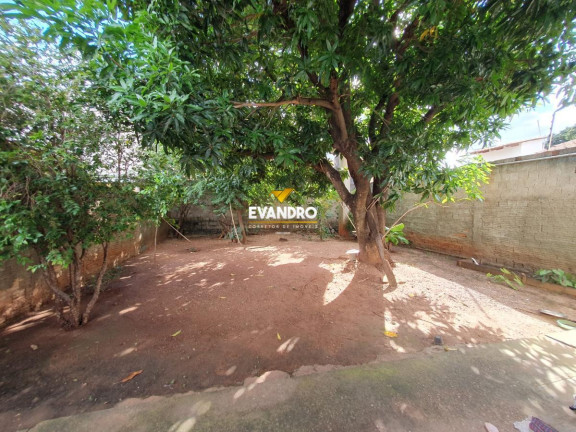 Imagem Casa com 2 Quartos à Venda, 250 m² em Jardim Imperial - Cuiabá Imagem Casa com 2 Quartos à Venda, 250 m² em Jardim Imperial - Cuiabá