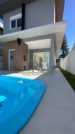 Imagem Sobrado com 3 Quartos à Venda, 176 m² em Lagoa Da Conceição - Florianópolis Imagem Sobrado com 3 Quartos à Venda, 176 m² em Lagoa Da Conceição - Florianópolis