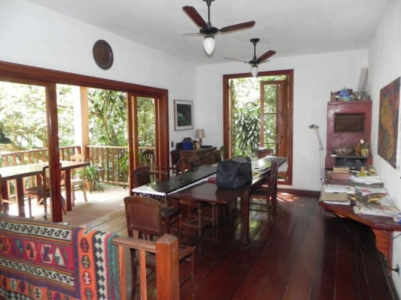 Imagem Casa com 4 Quartos à Venda, 400 m² em Vila Diva - Carapicuíba Imagem Casa com 4 Quartos à Venda, 400 m² em Vila Diva - Carapicuíba