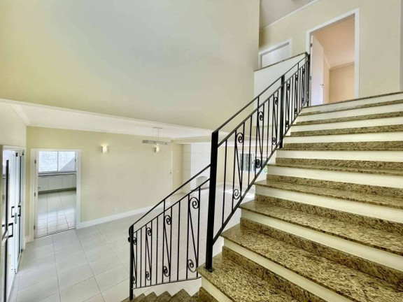 Imagem Casa com 4 Quartos à Venda, 311 m² em Golf Gardens - Carapicuíba Imagem Casa com 4 Quartos à Venda, 311 m² em Golf Gardens - Carapicuíba