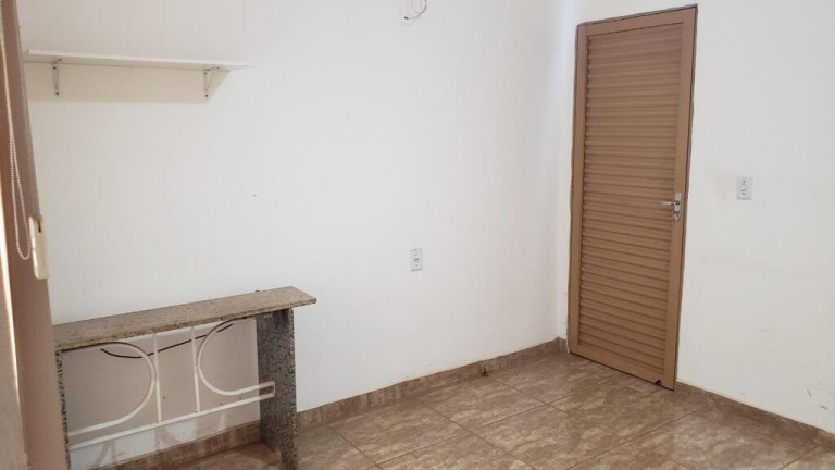 Imagem Casa com 2 Quartos à Venda, 170 m² em 7º Distrito Industrial - Araraquara