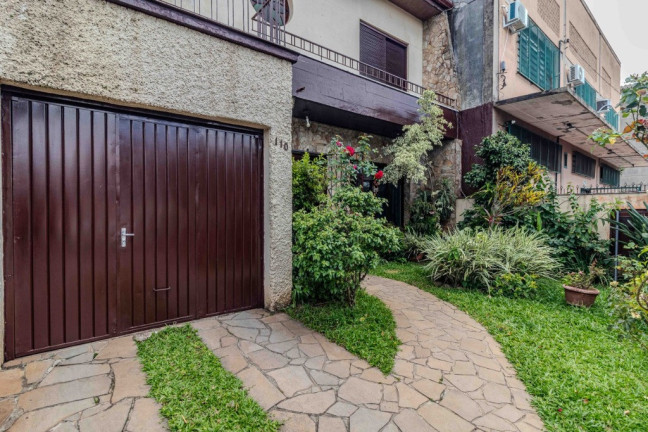 Imagem Casa com 4 Quartos à Venda, 250 m² em São João - Porto Alegre Imagem Casa com 4 Quartos à Venda, 250 m² em São João - Porto Alegre