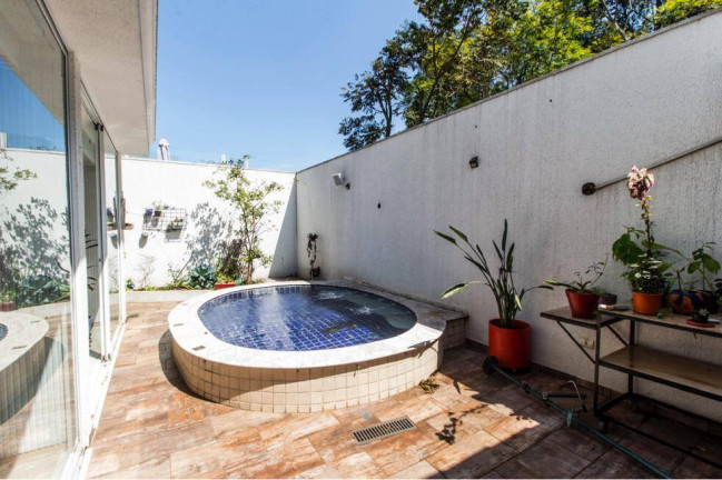 Imagem Casa com 4 Quartos para Alugar, 318 m² em Tamboré - Santana De Parnaíba