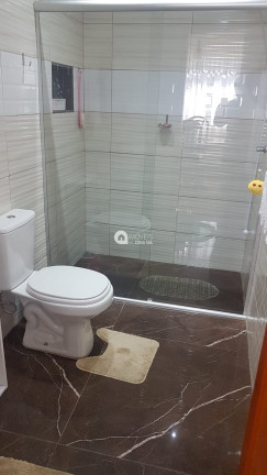 Imagem Casa com 2 Quartos à Venda, 62 m²