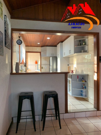 Imagem Casa com 4 Quartos à Venda, 225 m² em São Fernando Residência - Barueri Imagem Casa com 4 Quartos à Venda, 225 m² em São Fernando Residência - Barueri