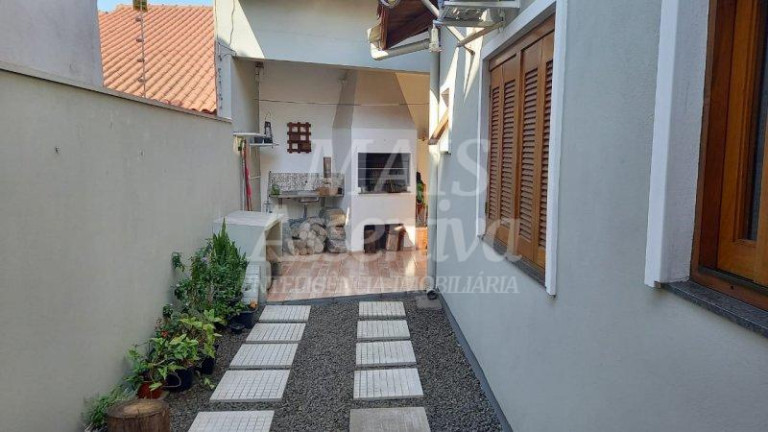 Imagem Casa com 2 Quartos à Venda, 109 m² em São José - Canoas Imagem Casa com 2 Quartos à Venda, 109 m² em São José - Canoas