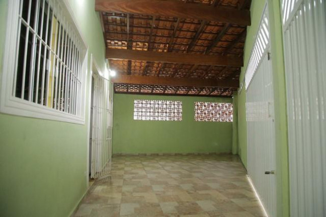 Imagem Casa com 3 Quartos à Venda, 320 m² em Caiçara - Praia Grande Imagem Casa com 3 Quartos à Venda, 320 m² em Caiçara - Praia Grande