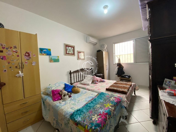 Imagem Apartamento com 1 Quarto à Venda, 56 m² em Menino Jesus - Santa Maria Imagem Apartamento com 1 Quarto à Venda, 56 m² em Menino Jesus - Santa Maria
