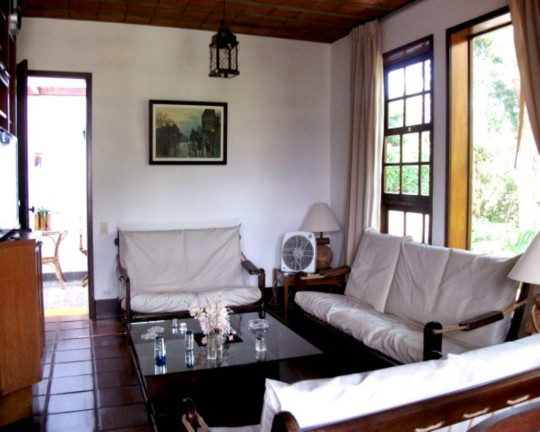 Imagem Casa com 4 Quartos à Venda, 260 m² em Caxangá - Teresópolis Imagem Casa com 4 Quartos à Venda, 260 m² em Caxangá - Teresópolis