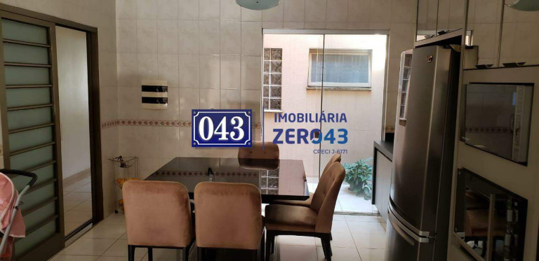 Imagem Casa com 3 Quartos à Venda, 175 m² em Jardim Belo Horizonte - Londrina Imagem Casa com 3 Quartos à Venda, 175 m² em Jardim Belo Horizonte - Londrina
