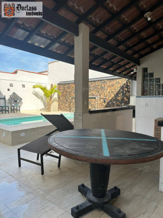 Imagem Sobrado com 4 Quartos à Venda, 200 m² em Balneário Flórida - Peruíbe Imagem Sobrado com 4 Quartos à Venda, 200 m² em Balneário Flórida - Peruíbe