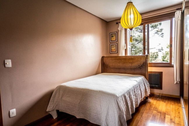 Imagem Cobertura com 3 Quartos à Venda, 279 m² em Petrópolis - Porto Alegre Imagem Cobertura com 3 Quartos à Venda, 279 m² em Petrópolis - Porto Alegre