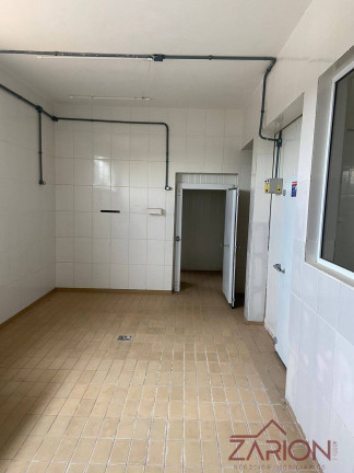 Galpão à Venda, 400 m² em Quiririm - Taubaté