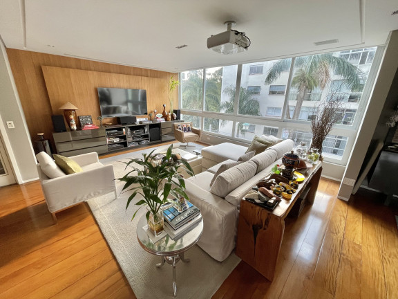 Imagem Apartamento com 1 Quarto à Venda, 180 m² em Pacaembu - São Paulo Imagem Apartamento com 1 Quarto à Venda, 180 m² em Pacaembu - São Paulo