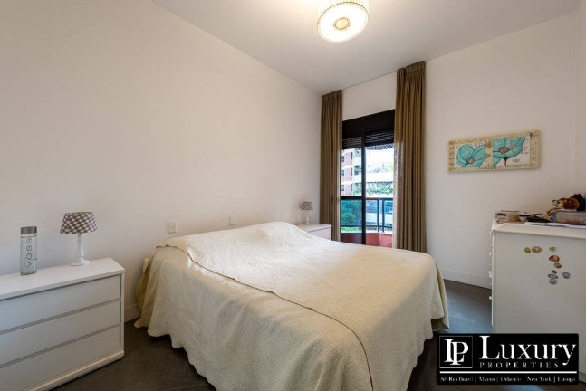 Imagem Apartamento com 4 Quartos à Venda, 500 m² em Real Parque - São Paulo Imagem Apartamento com 4 Quartos à Venda, 500 m² em Real Parque - São Paulo