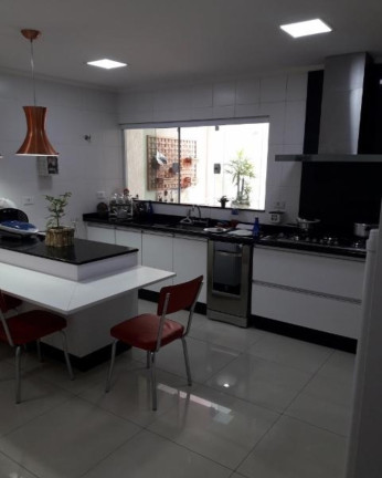 Imagem Sobrado com 4 Quartos à Venda, 175 m² em Vila Monumento - São Paulo Imagem Sobrado com 4 Quartos à Venda, 175 m² em Vila Monumento - São Paulo