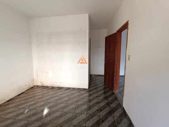 Imagem Casa com 3 Quartos à Venda, 385 m² Imagem Casa com 3 Quartos à Venda, 385 m²