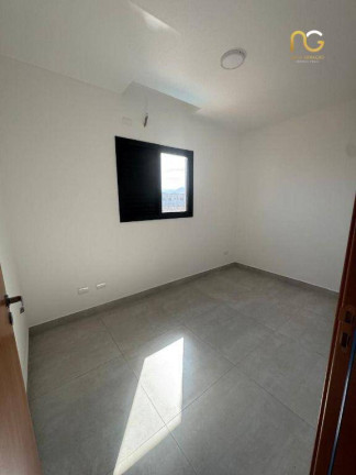 Imagem Imóvel com 3 Quartos à Venda, 101 m² em Maracanã - Praia Grande Imagem Imóvel com 3 Quartos à Venda, 101 m² em Maracanã - Praia Grande