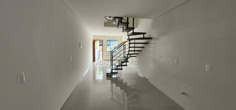 Imagem Casa com 3 Quartos à Venda, 88 m² em Vila Nova - Joinville Imagem Casa com 3 Quartos à Venda, 88 m² em Vila Nova - Joinville