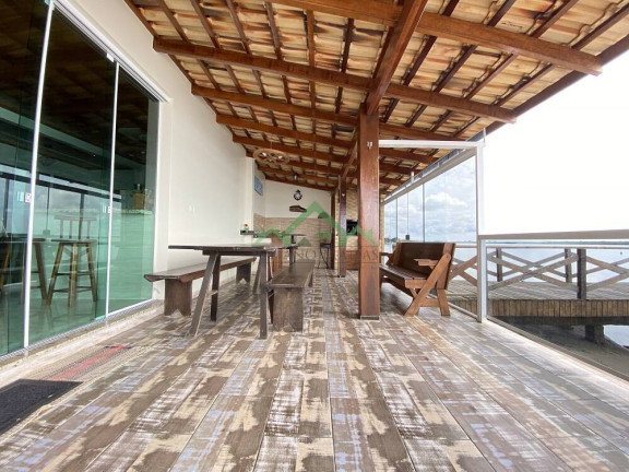 Imagem Casa com 4 Quartos à Venda, 160 m² em Costeira - Balneário Barra Do Sul Imagem Casa com 4 Quartos à Venda, 160 m² em Costeira - Balneário Barra Do Sul