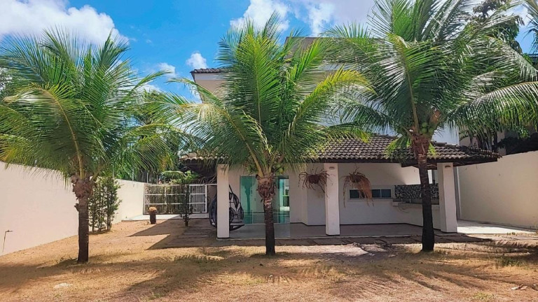 Imagem Casa com 4 Quartos à Venda, 366 m² em Eusébio - Eusébio Imagem Casa com 4 Quartos à Venda, 366 m² em Eusébio - Eusébio