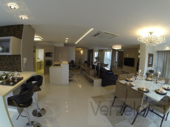 Imagem Apartamento com 4 Quartos à Venda, 238 m² em Centro - Balneário Camboriú Imagem Apartamento com 4 Quartos à Venda, 238 m² em Centro - Balneário Camboriú