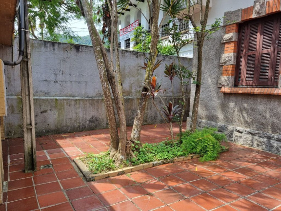 Imagem Casa com 4 Quartos à Venda, 300 m² em Pitangueiras - Guarujá