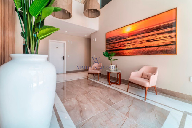 Imagem Apartamento com 2 Quartos à Venda, 70 m² em Centro - Bombinhas