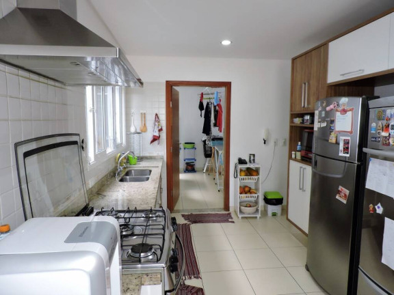 Imagem Casa com 4 Quartos à Venda, 400 m² em Golf Gardens - Carapicuíba Imagem Casa com 4 Quartos à Venda, 400 m² em Golf Gardens - Carapicuíba
