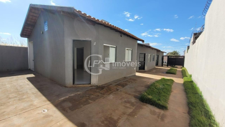 Imagem Casa com 2 Quartos à Venda, 47 m² em Coronel Antonino - Campo Grande Imagem Casa com 2 Quartos à Venda, 47 m² em Coronel Antonino - Campo Grande