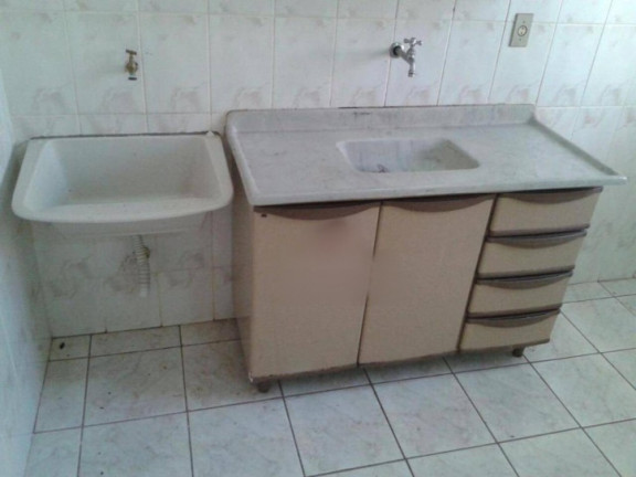 Imagem Kitnet com 1 Quarto para Alugar, 30 m² em Jardim Colonial - Bauru Imagem Kitnet com 1 Quarto para Alugar, 30 m² em Jardim Colonial - Bauru