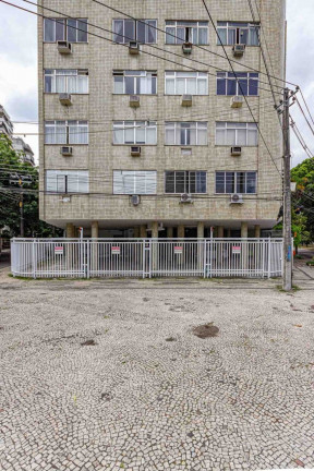Imagem Imóvel com 2 Quartos à Venda, 92 m² em Gávea - Rio De Janeiro Imagem Imóvel com 2 Quartos à Venda, 92 m² em Gávea - Rio De Janeiro