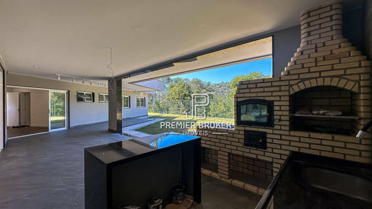 Imagem Casa com 4 Quartos à Venda, 400 m² em Quebra Frascos - Teresópolis Imagem Casa com 4 Quartos à Venda, 400 m² em Quebra Frascos - Teresópolis