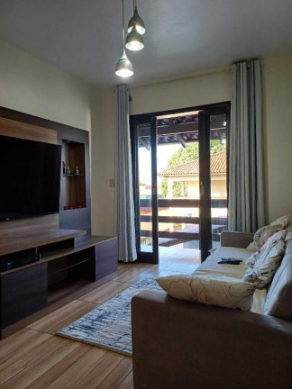 Imagem Sobrado com 3 Quartos à Venda, 204 m² em Centro - Barra Velha