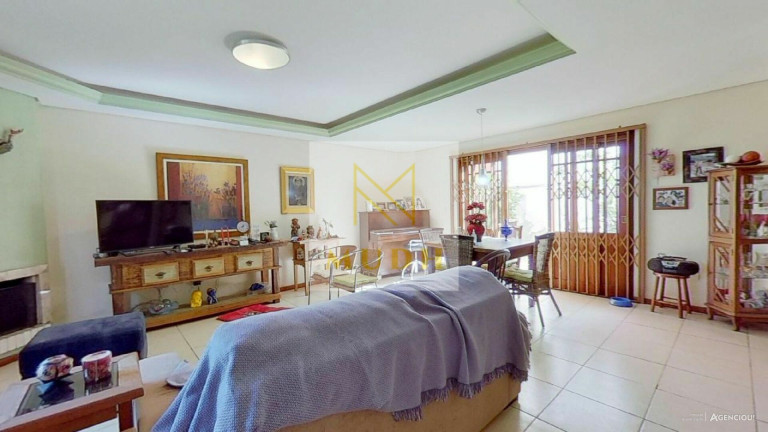 Imagem Casa com 3 Quartos à Venda, 214 m² em Tristeza - Porto Alegre Imagem Casa com 3 Quartos à Venda, 214 m² em Tristeza - Porto Alegre