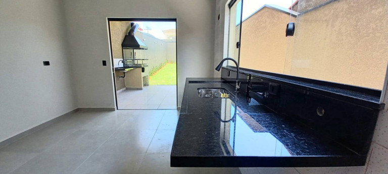 Imagem Sobrado com 3 Quartos à Venda, 170 m² em Alvinópolis - Atibaia Imagem Sobrado com 3 Quartos à Venda, 170 m² em Alvinópolis - Atibaia