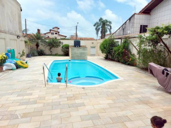Imagem Casa com 6 Quartos à Venda, 674 m² em Cidade Nova Peruibe - Peruíbe Imagem Casa com 6 Quartos à Venda, 674 m² em Cidade Nova Peruibe - Peruíbe