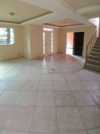 Imagem Casa com 3 Quartos à Venda, 180 m² em Itaipu - Niterói Imagem Casa com 3 Quartos à Venda, 180 m² em Itaipu - Niterói