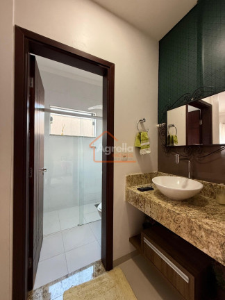 Imagem Casa com 3 Quartos à Venda, 200 m² em Loteamento Morro Amarelo - Mogi Guaçu Imagem Casa com 3 Quartos à Venda, 200 m² em Loteamento Morro Amarelo - Mogi Guaçu