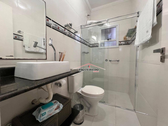 Imagem Sobrado com 3 Quartos à Venda, 121 m² em Maracanã - Praia Grande Imagem Sobrado com 3 Quartos à Venda, 121 m² em Maracanã - Praia Grande