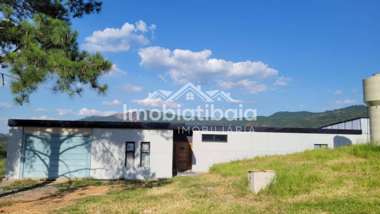 Imagem Chácara com 3 Quartos à Venda, 6.000 m² em Itapetinga - Atibaia